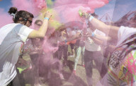 FEATURE - London: Colour Obstacle Rush im Kempton Park