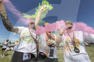 FEATURE - London: Colour Obstacle Rush im Kempton Park