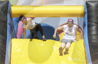 FEATURE - London: Colour Obstacle Rush im Kempton Park