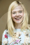 PORTRAIT - Elle Fanning