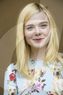 PORTRAIT - Elle Fanning