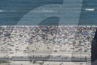 FEATURE - Heisser Sommer: Jones Beach bei New York