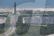 FEATURE - Heisser Sommer: Jones Beach bei New York