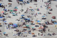 FEATURE - Heisser Sommer: Jones Beach bei New York