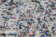 FEATURE - Heisser Sommer: Jones Beach bei New York