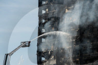 NEWS - London: Grossbrand im Wohnhaus Grenfell Tower