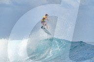 FEATURE - Surfwettbewerb Outerknown Fiji Pro