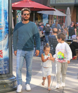 PEOPLE - Trotz Partyleben: Scott Disick kommt seinen Vaterpflichten nach
