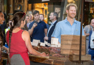 PEOPLE - Prinz Harry besucht den Borough Market nach dem Anschlag auf London Bridge
