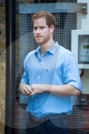 PEOPLE - Prinz Harry besucht den Borough Market nach dem Anschlag auf London Bridge