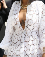 PEOPLE - Rihanna nimmt am LVMH Young Fashion Designer 2017 von der Louis Vuitton Foundation in Paris teil