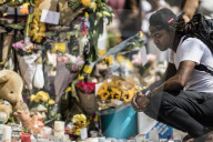 NEWS - London: Trauer um die Opfer des Grenfell Tower Brandes