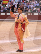 NEWS - Bulle spiesst Torero auf – Ivan Fandiño stirbt nach Stierkampf (Archivbilder)