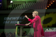 NEWS - Berlin: Bundesparteitag der Gruenen