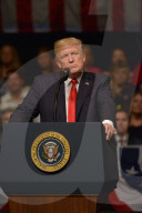 NEWS - USA: Trump fliegt zum Cuba-Meeting nach Miami