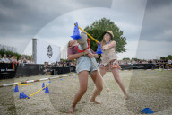 FEATURE - Skurril: Steckenpferd-Contest in Mannheim