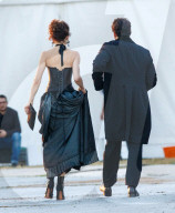 EXKLUSIV - Margot Robbie und Rita Ora in einem Fancy Dress bei Warner Bros in Hertfordshire