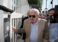 NEWS - Frankreich: Jean-Marie Le Pen fordert seine Tochter zum Rücktritt auf