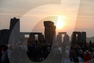 NEWS - Sommersonnenwende in Stonehenge 