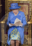 PEOPLE - London: Die Queen am 'State Opening of Parliament' 