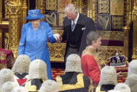 PEOPLE - London: Die Queen am 'State Opening of Parliament' 