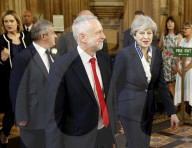 PEOPLE - London: Die Queen am 'State Opening of Parliament' 