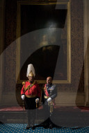 PEOPLE - London: Die Queen am 'State Opening of Parliament' 