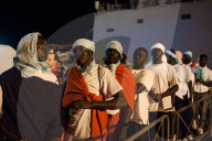 NEWS - Italien: Über 1000 neue Flüchtlinge in Sizilien gestrandet