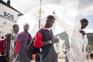 NEWS - Italien: Über 1000 neue Flüchtlinge in Sizilien gestrandet