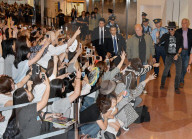 PEOPLE - Johnny Depp am Flughafen von Tokio