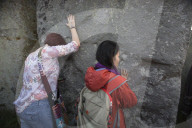 NEWS - Sommersonnenwende in Stonehenge (weitere Bilder)