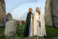 NEWS - Sommersonnenwende in Stonehenge (weitere Bilder)