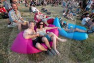 FEATURE - Glastonbury Festival: Tag 1