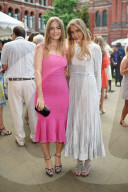 PEOPLE - London: Promis feiern an der Victoria and Albert Museum Summer Party