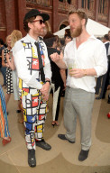 PEOPLE - London: Promis feiern an der Victoria and Albert Museum Summer Party