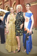PEOPLE - London: Promis feiern an der Victoria and Albert Museum Summer Party