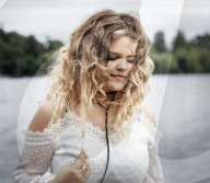 PORTRAIT - Daisy Clark