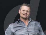 PORTRAIT - Steve Zahn