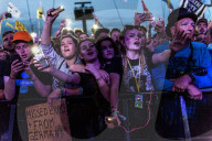 PEOPLE - Ed Sheeran begeistert das Publikum am Glastonbury Festival
