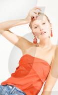 PEOPLE - Toni Garrn wirbt für J.Crew