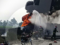 NEWS - Pakistan: Mehr als 140 Menschen sterben bei Tanklaster-Explosion
