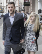 NEWS - Fall Charlie Gard: Ärzte dürfen Behandlung des todkranken Babys abbrechen