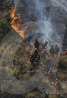 NEWS - Kalifornien: Waldbrände in Burbank ausserhalb von LA