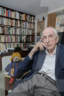 STUDIO - Michael Bond