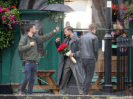 PEOPLE - Jamie Dornan auf dem Set zu "Dinner with Herve"