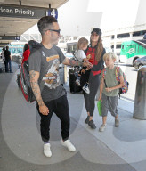 PEOPLE - Pete Wentz verreist mit der Familie in die Ferien