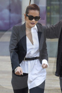 PEOPLE - Rita Ora hat einen eigenen Schirmständer