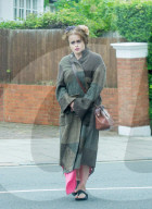 PEOPLE -  Helena Bonham Carter in London unterwegs
