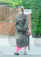 PEOPLE -  Helena Bonham Carter in London unterwegs