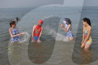 FEATURE - Der neuste Trend: Face-kini